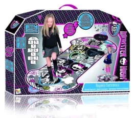 muzyczna-mata-gra-w-klasy-monster-high