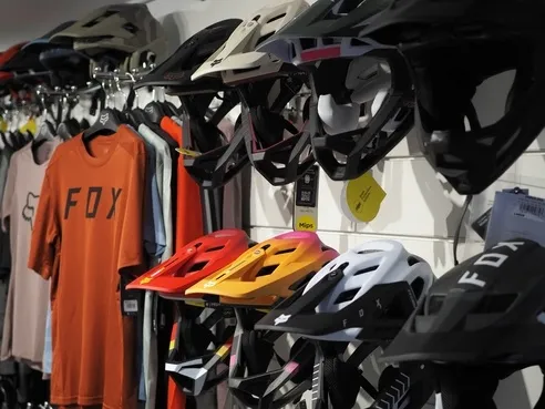 bluza-z-kapturem-fox-absolute-flame-red-l