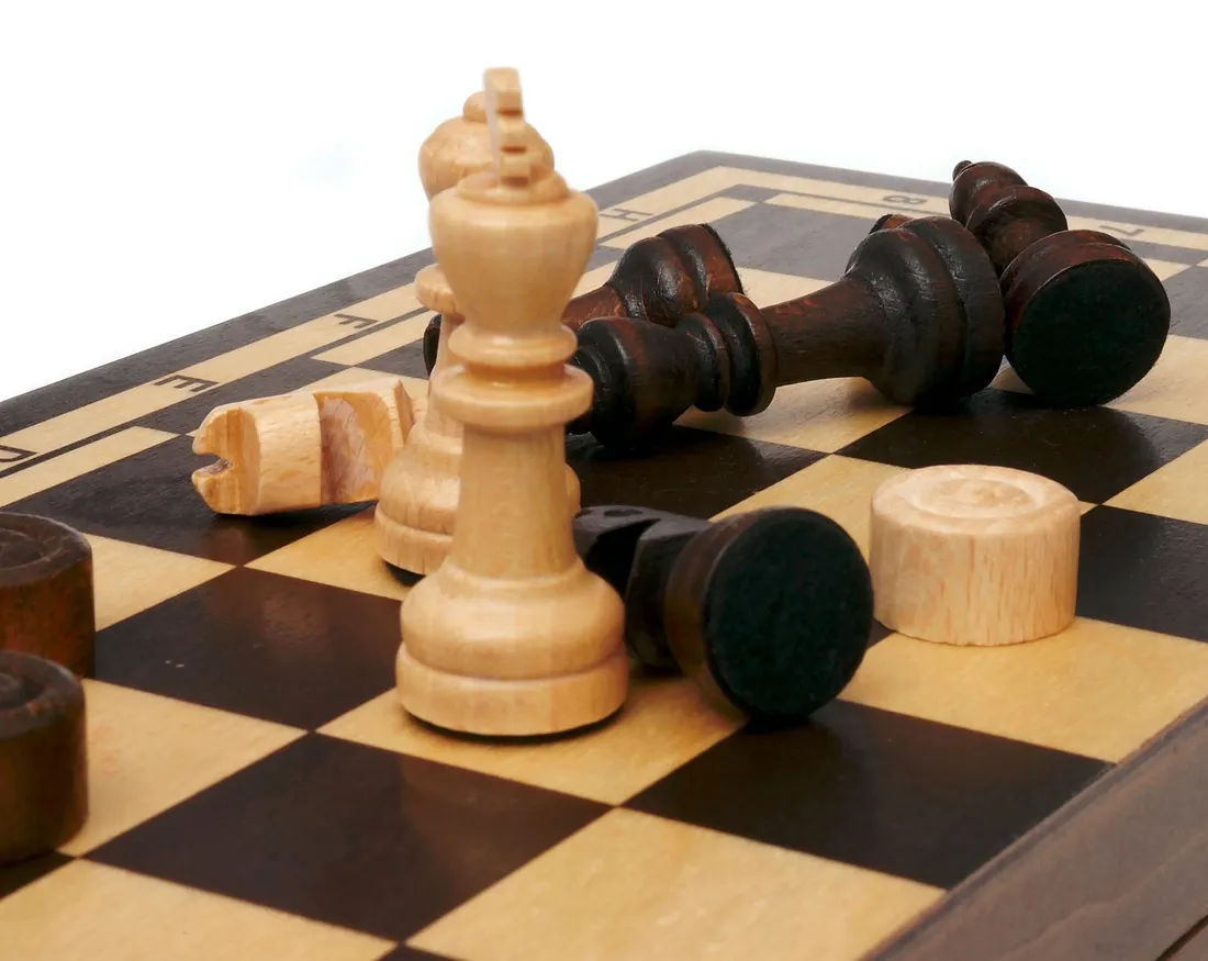 szacho-warcaby-31-dromader