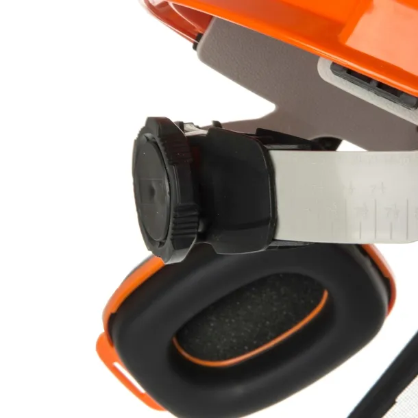 kask-ochronny-dla-drwali-richmann-c0060-cechy-dodatkowe-z-przylbica