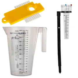 deszczomierz-ogrodowy-z-kubkiem-kalibracyjnym-2l-i-szczoteczka-zestaw