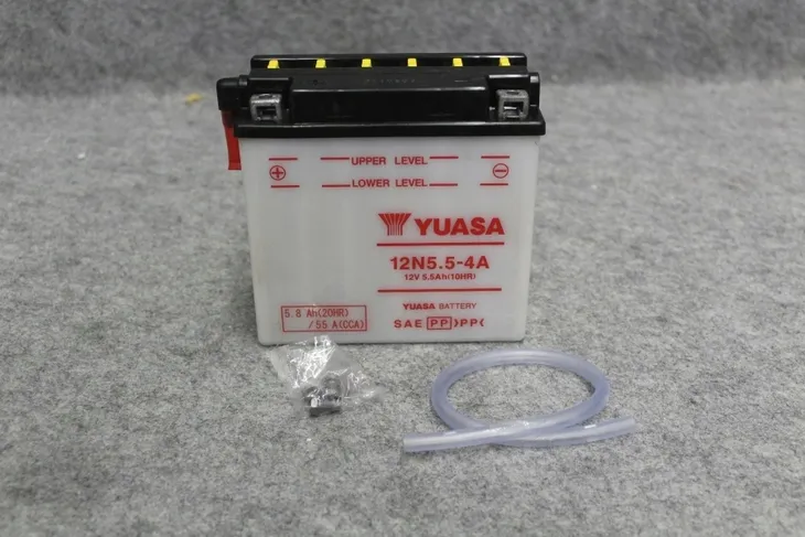 akumulator-yuasa-12n5-5-4a-jakosc-czesci-zgodnie-z-gvo-q-oryginal-z-logo-producenta-czesci-oem-oes