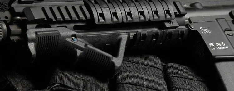 chwyt-magpul-ris-picatinny-afg-mag411-czarny-waga-z-opakowaniem-0-095-kg