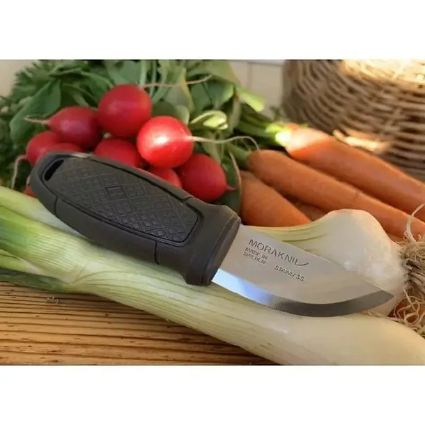 noz-morakniv-eldris-light-duty-niebieski-s-waga-78-8-g