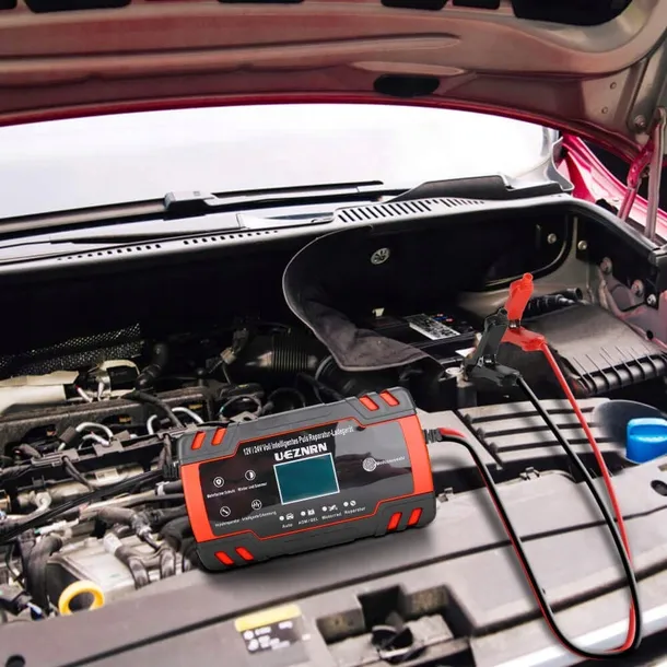 prostownik-ladowarka-do-akumulatora-samochodowy-12v-8a-24v-4a-model-zyx-j30-waga-z-opakowaniem-0-69-kg