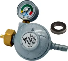 reduktor-gazu-cavagna-group-37-mbar-z-manometrem-do-butli-11-kg-uszczelka