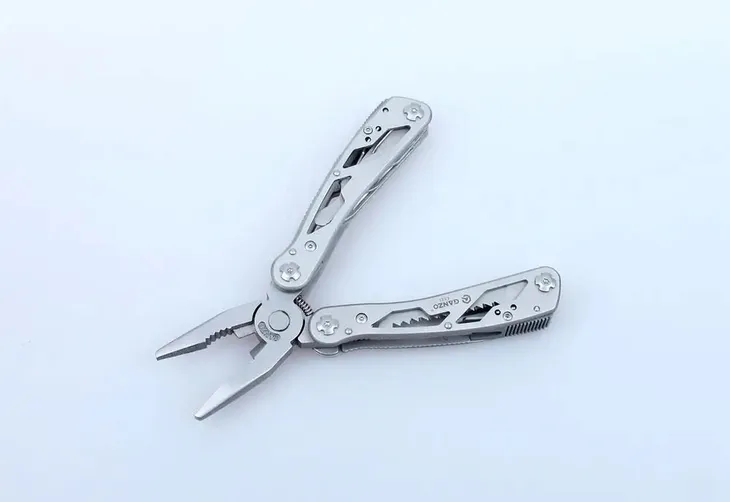 narzedzie-wielofunkcyjne-multitool-ganzo-g202-cechy-dodatkowe-futeral-liczba-dodatkowych-narzedzi-24