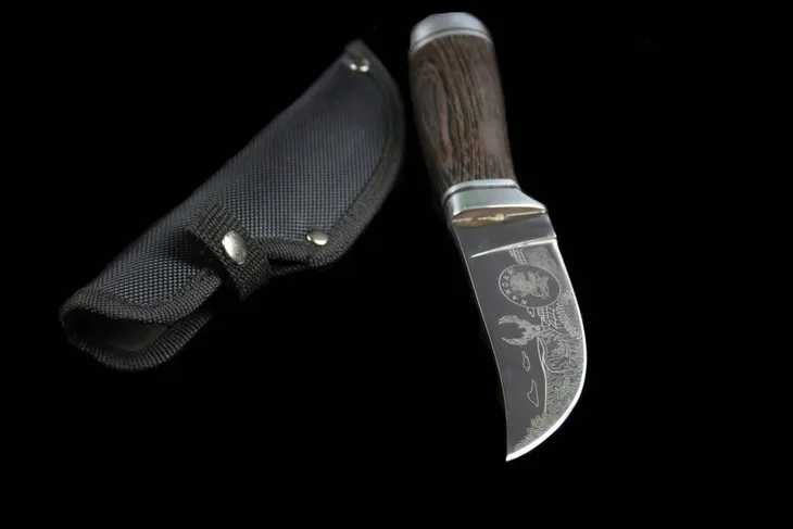 noz-kandar-000-model-000