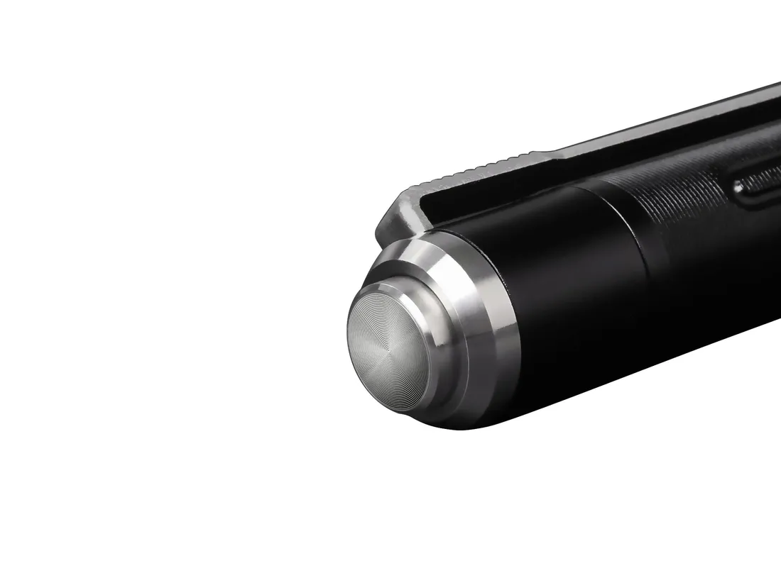 latarka-led-fenix-ld02-v2-0-waga-24-g