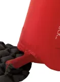 worek-bagazowy-z-pompka-robens-pump-sack-25-l-red-cechy-dodatkowe-uchwyt-do-przenoszenia