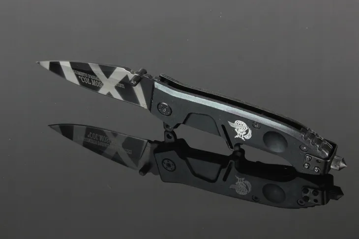 noz-extrema-ratio-d29-waga-z-opakowaniem-0-09-kg-marka-extrema-ratio