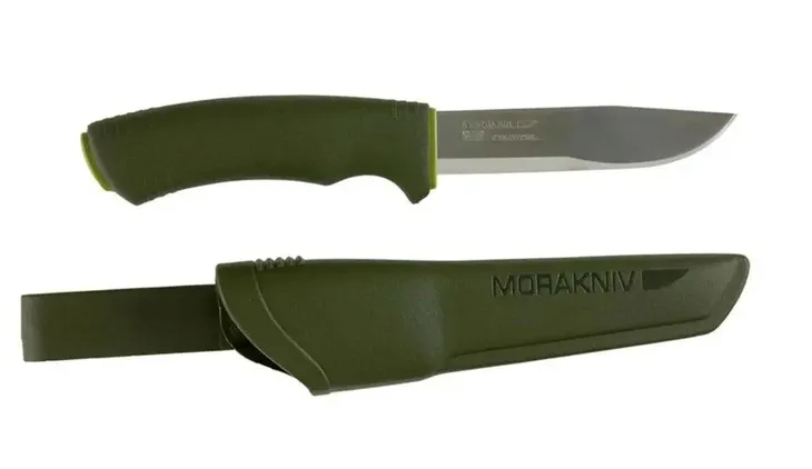 noz-mora-bushcraft-forest-zielony-stal-nierdzewna-cechy-dodatkowe-antyposlizgowa-rekojesc