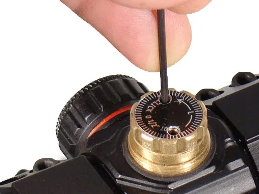 kolimator-leapers-utg-ds3039w