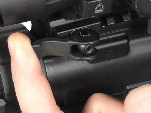 kolimator-leapers-utg-ds3039w-waga-z-opakowaniem-0-15-kg