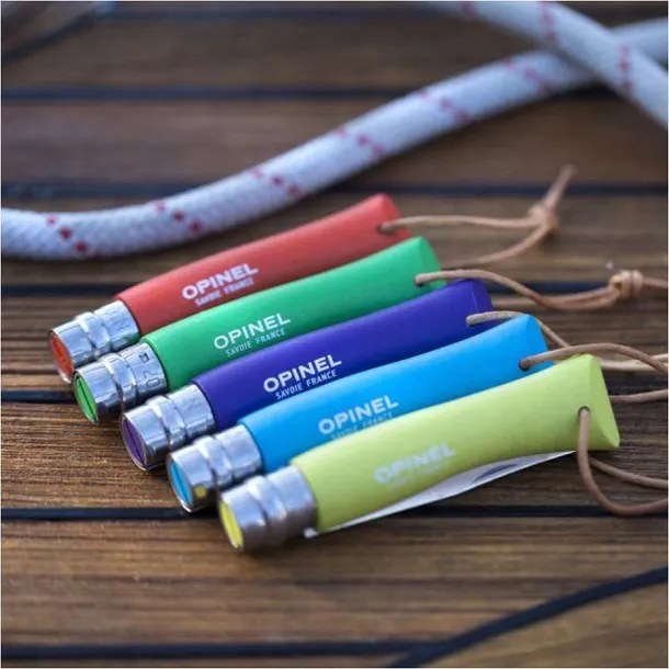noz-opinel-colorama-07-inox-grab-zielony-rzemien-material-rekojesci-drewno
