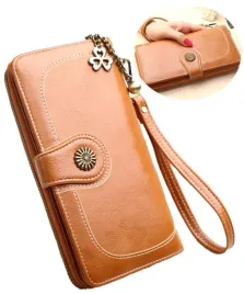 edibazzar-portfel-skora-ekologiczna-brazowy-kobieta