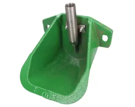 poidlo-miskowe-kwadratowe-dla-warchlakow-zeliwne-z-zaworem-dzielonym