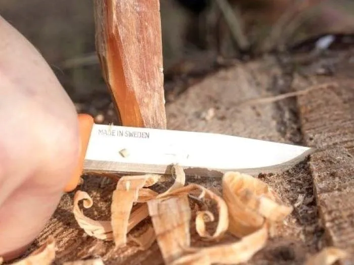 light-my-fire-noz-turystyczny-fire-knife-ostrze-gladkie