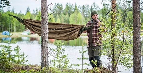 poncho-helikon-swagman-roll-climashield-czarne-plec-nie-dotyczy-material-dominujacy-nylon
