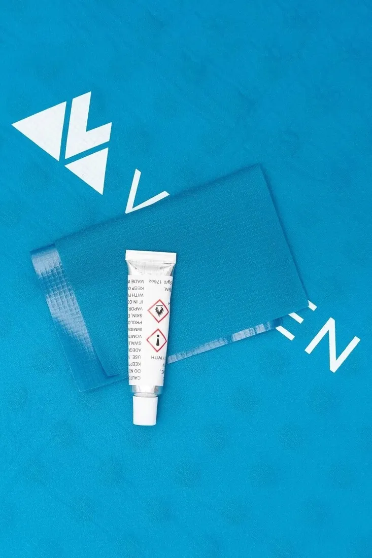 mata-samopompujaca-volven-hyperlight-niebieski-marka-volven