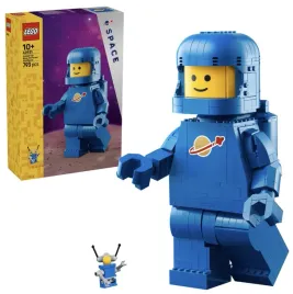 lego-space-40921-powiekszona-minifigurka-niebieskiego-astronauty