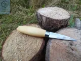 noz-do-rzezbienia-mora-wood-carving-122-laminat-material-rekojesci-drewno