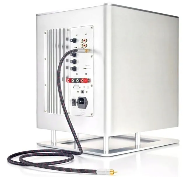 kabel-do-subwoofera-eagle-cable-300-m-standardowy-rca-rca-marka-eagle-cable-dlugosc-kabla-3-m