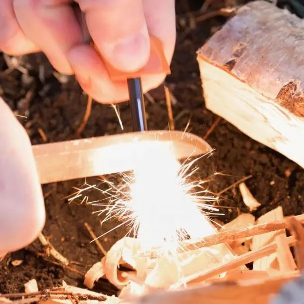 noz-light-my-fire-fireknife-waga-z-opakowaniem-0-12-kg-dlugosc-glowni-8-89-cm