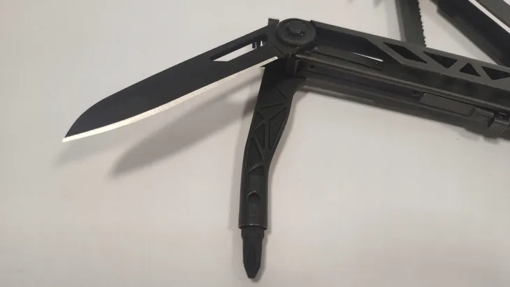 multitool-gerber-7-w-1-marka-gerber