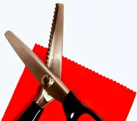 nozyczki-krawieckie-zabkowane-do-wycinania-zabkow-co-5mm