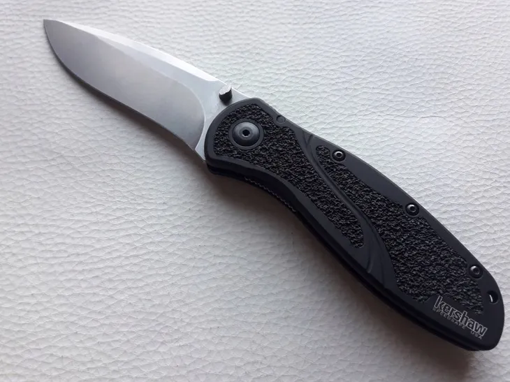 noz-skladany-kershaw-blur-1670s30v-model-1670s30v