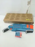 nerf-elite-2-0-warden-nerf-zabawka-militarna-16-strzalek-marka-nerf