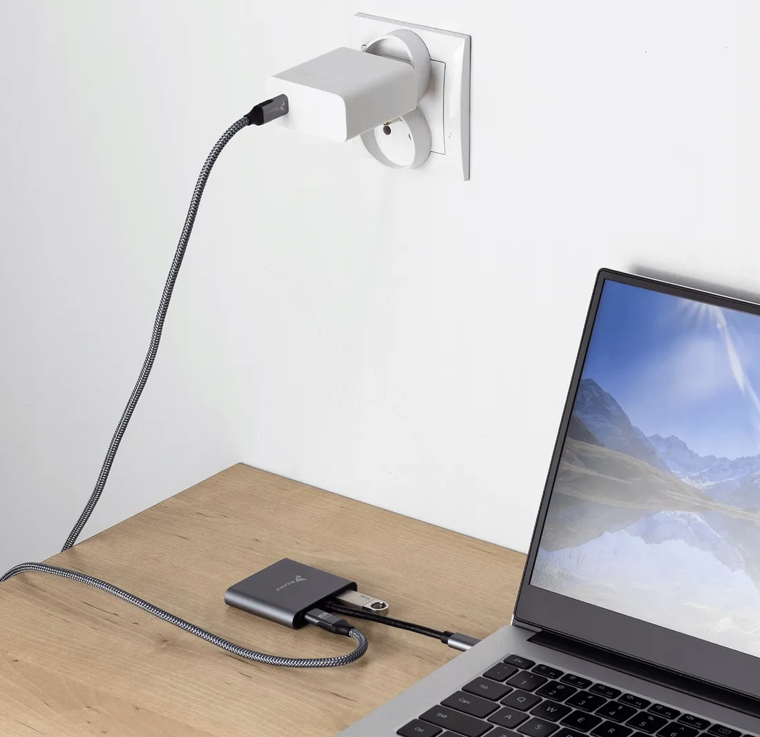 adapter-reagle-hub-usb-c-do-hdmi-waga-z-opakowaniem-0-01-kg