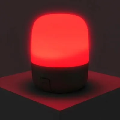 lampka-kempingowa-ladowana-quechua-bl200-usb-c-200-lumenow-kolor-bezowy