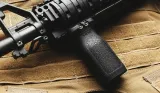 chwyt-magpul-ris-rvg-fde-waga-z-opakowaniem-0-07-kg-zawiera-baterie-nie