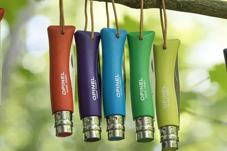 noz-opinel-colorama-07-inox-grab-zielony-rzemyk-ostrze-gladkie