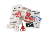 apteczka-lifesystems-explorer-first-aid-kit-czerwony-glebokosc-produktu-6-cm