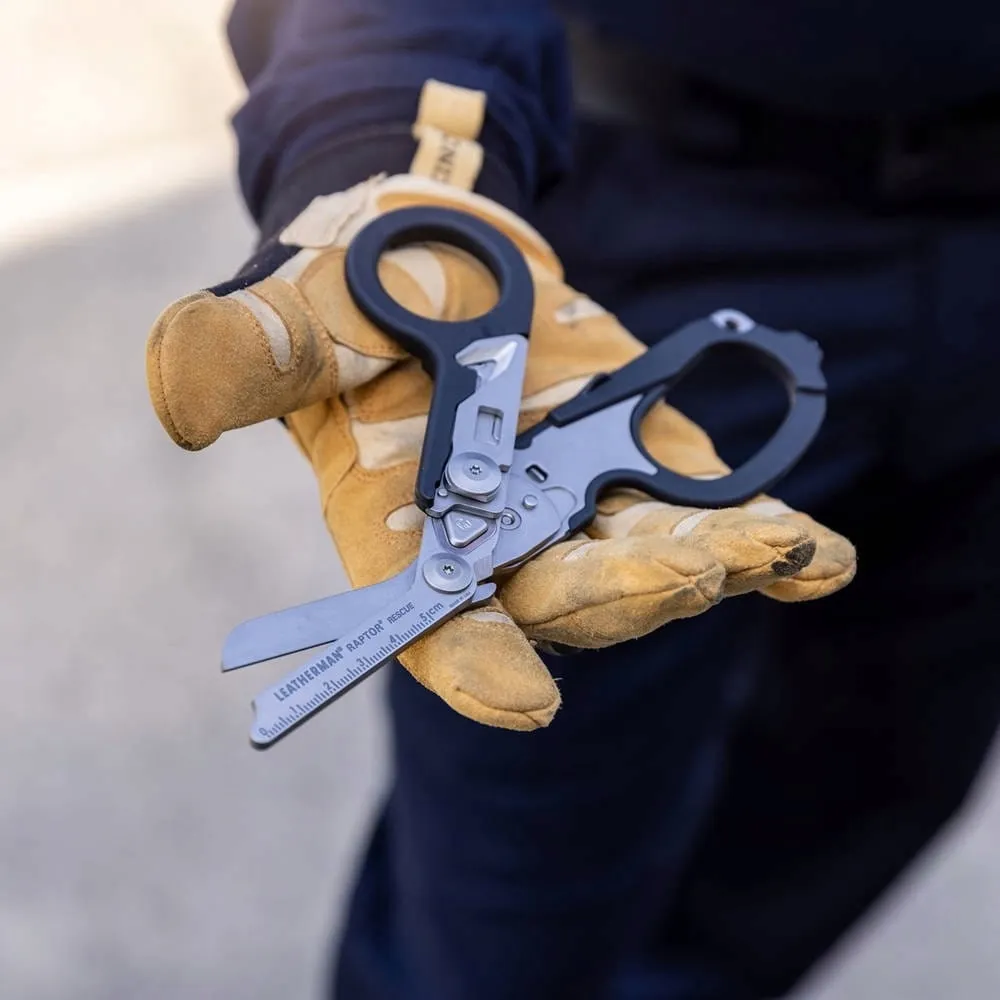 multitool-leatherman-6-w-1