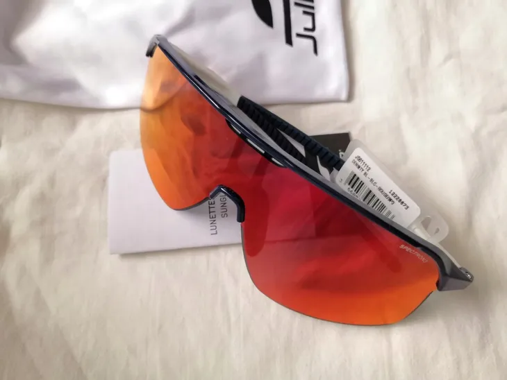 okulary-julbo-density-kolor-soczewek-rozowe-i-czerwone