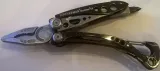 multitool-leatherman-skeletool-cx-154cm-cechy-dodatkowe-brak-narzedzia-kombinerki