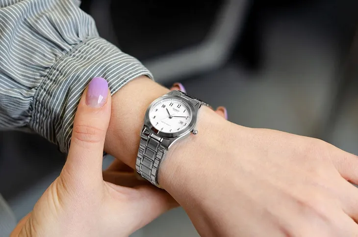damski-zegarek-casio-ltp-1141pa-7bef-klasyk-data-wodoszczelnosc-30m-wr30