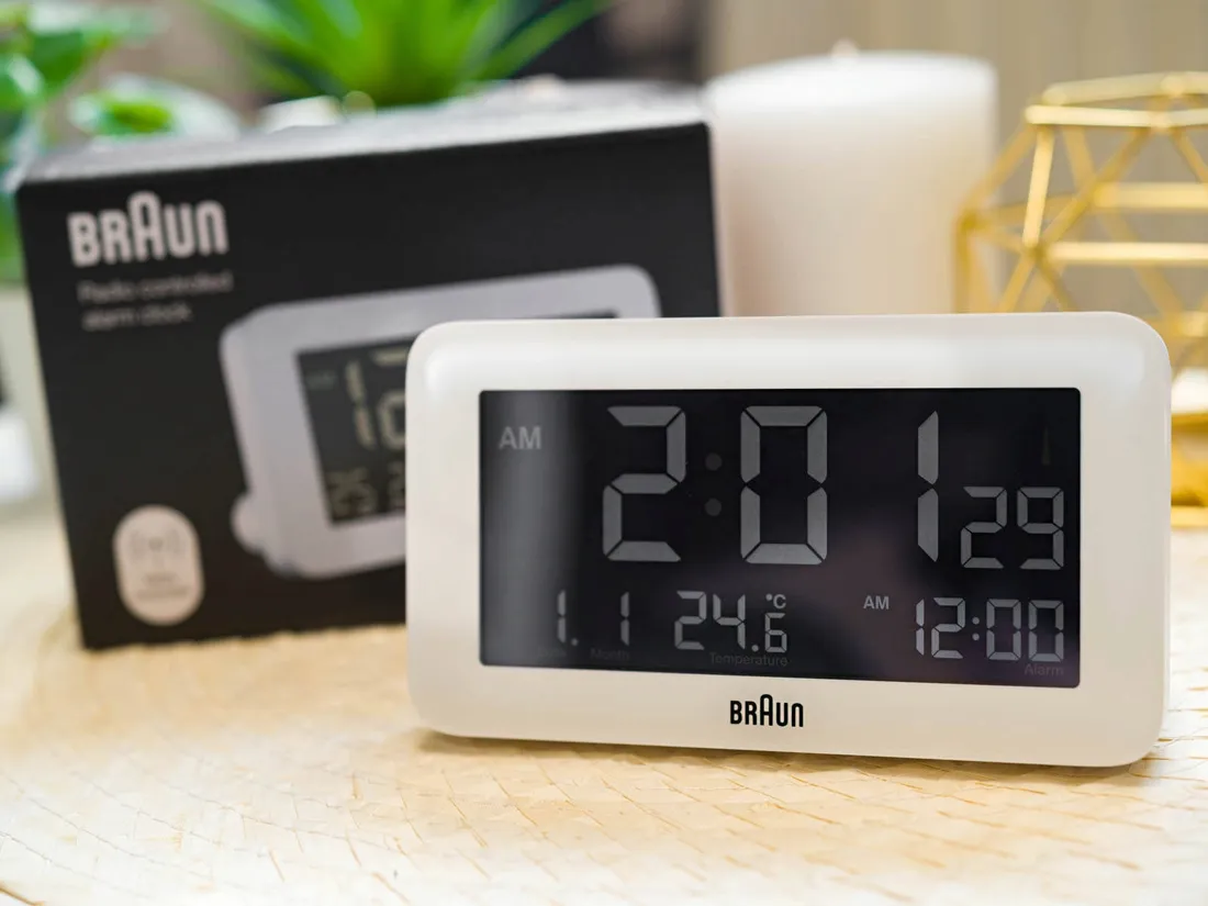 budzik-braun-bc10w-radio-control-alarm-termometr-linia-budzik-czujnik-swiatla-termometr