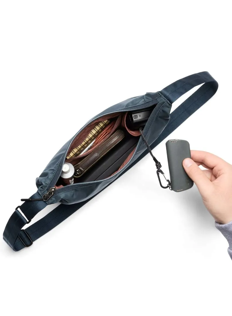 bellroy-torebka-nylon-niebieski