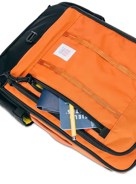 plecak-podrozny-topo-designs-global-travel-bag-40-l-sea-pine-rodzaj-miejski