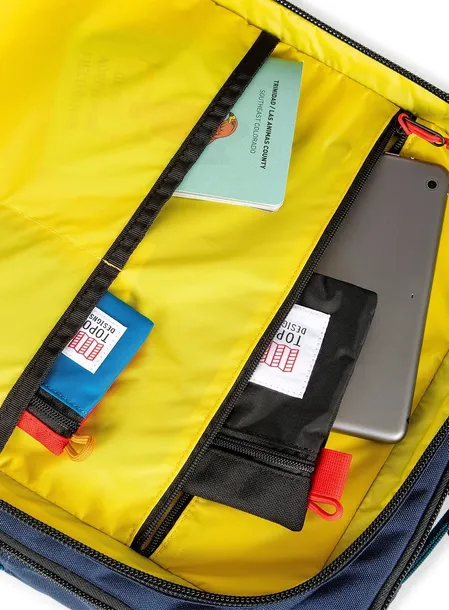 plecak-podrozny-topo-designs-global-travel-bag-40-l-sea-pine-wysokosc-57-cm