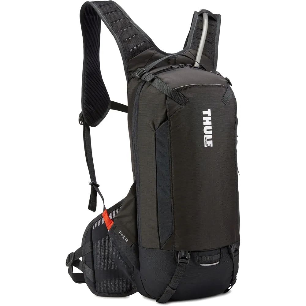 plecak-hydracyjny-z-buklakiem-25-l-thule-rail-12-l-obsidian-marka-thule