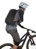 plecak-hydracyjny-z-buklakiem-25-l-thule-rail-12-l-obsidian-model-rail