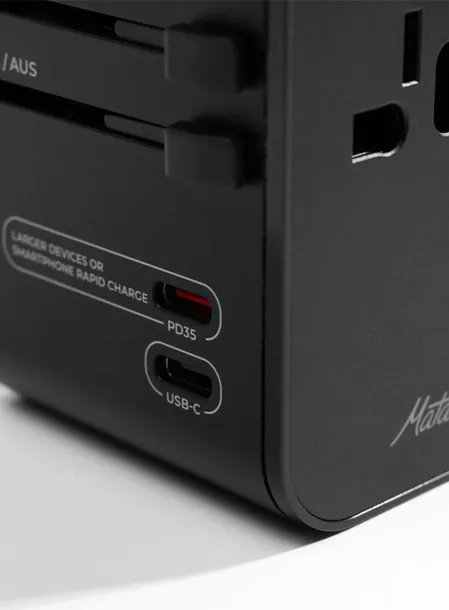 adapter-podrozny-matador-global-travel-adapter-black-model-global-travel-adapter-kod-producenta-matjy307001bk
