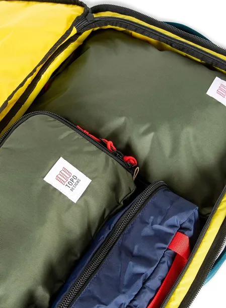 plecak-podrozny-topo-designs-global-travel-bag-30-l-navy-sahara-kolor-niebieski