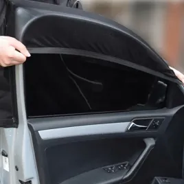 oslona-przeciwsloneczna-do-samochodu-na-szybe-2szt